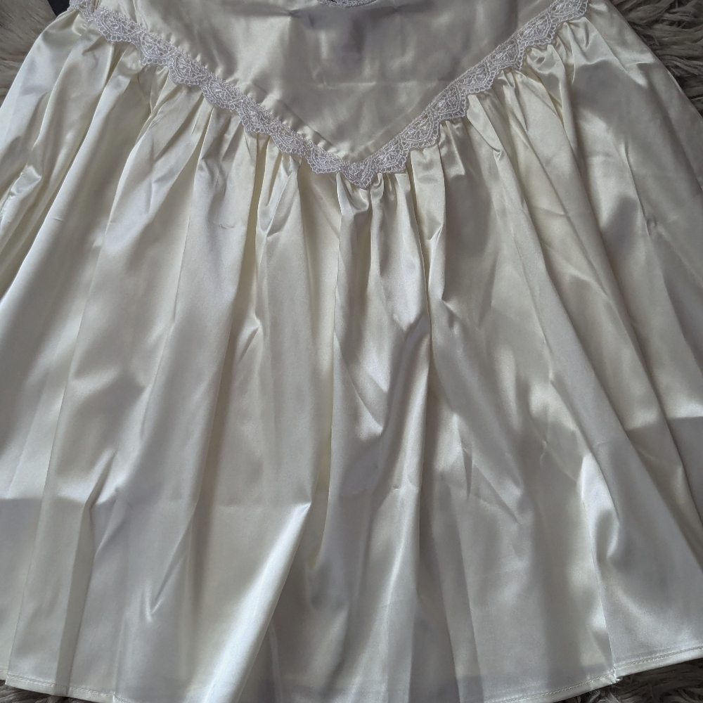 NWT Vanessa Mooney Jolene Dress in White Limited Edition - Picture 15 of 16